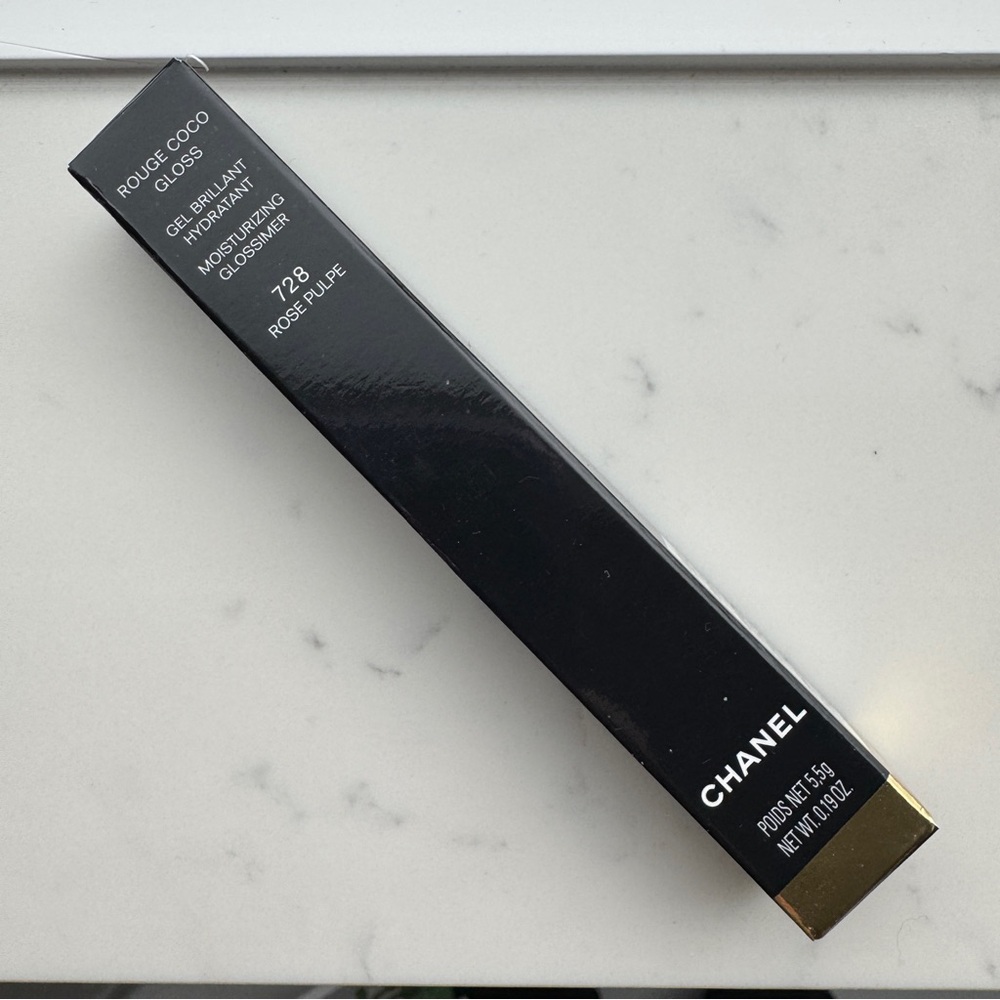 CHANEL rouge coco gloss
728 - ROSE PULPE - Picture 11 of 11